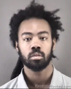 Mugshot of SYNCERE RAQUON DOUTHIT