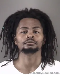 Mugshot of SHAQUAN DANTE RHODEN