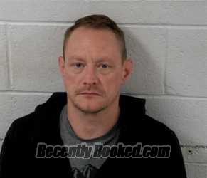 Mugshot of SHAWN EDWARD LECKRONE