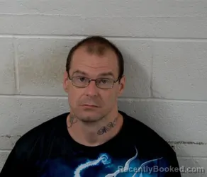 Mugshot of JOHN LUNDGREEN booked in Clinton County, Illinois on April 23, 2026