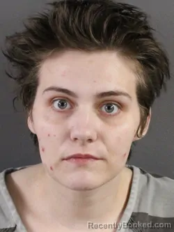 Mugshot of MIKAYLA HAMILTON