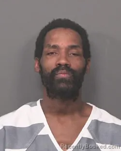 Mugshot of ISSIAH D TUCKER