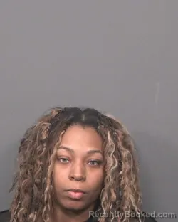 Mugshot of KIERRA M ROBERTS