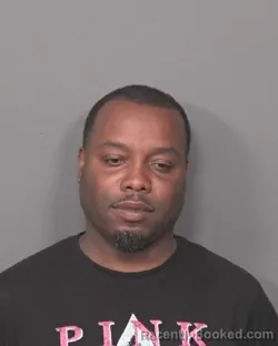 Mugshot of MYRON P ROBINSON