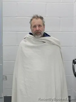 Mugshot of JUSTIN L ROGERS