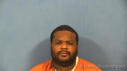 Mugshot of Daqunane Gary booked in DuPage County, Illinois on September 28, 2026