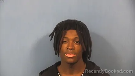 Mugshot of DAVON RYAN booked in DuPage County, Illinois on June 1, 2026