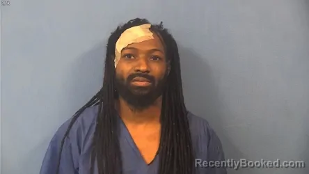 Mugshot of JERMAINE TRAYLOR