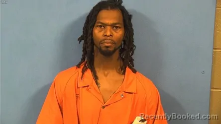 Mugshot of MICHAEL DAVENPORT