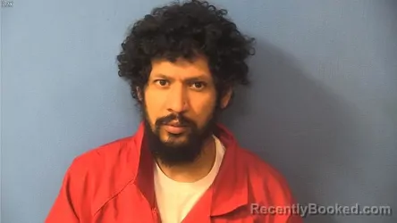 Mugshot of MELVIN MURILLO-RAMIREZ booked in DuPage County, Illinois on April 14, 2026