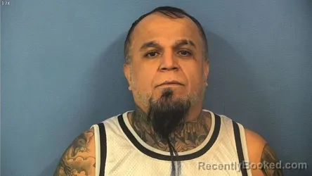 Mugshot of RAFAEL MARTINEZ booked in DuPage County, Illinois on May 29, 2026