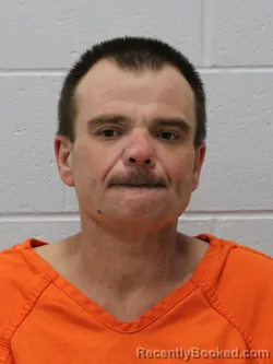 Mugshot of SIMON LUCAS SANDERS booked in Franklin County, Illinois on March 31, 2026