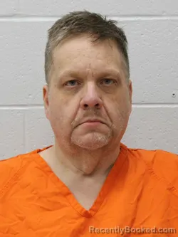 Mugshot of JAMES DARRELL GRIFFIN booked in Franklin County, Illinois on April 22, 2026