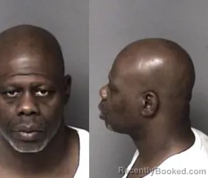 Mugshot of Jomonyaka Alkila Sanders