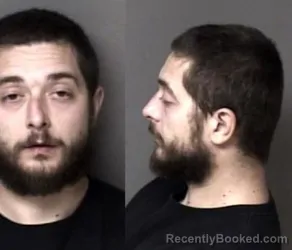 Mugshot of Jeromy Scott Davis