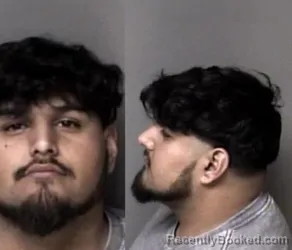 Mugshot of Alexis Manuel Chavez