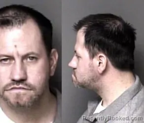 Mugshot of Christopher Scott Poteat