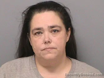 Mugshot of Lindsey N Deadmond booked in Jefferson County, Illinois on August 28, 2026