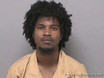 Mugshot of DAVONTAY MAURICE JONES booked in Jefferson County, Illinois on June 20, 2026