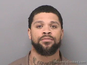 Mugshot of TRAVON KNIGHTEN booked in Jefferson County, Illinois on April 29, 2026