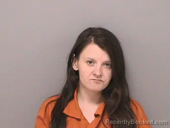 Mugshot of ALEXIS JARNAGIN booked in Jefferson County, Illinois on May 19, 2026