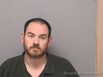 Mugshot of DERIC JUSTIN BARRETT booked in Jefferson County, Illinois on July 19, 2026