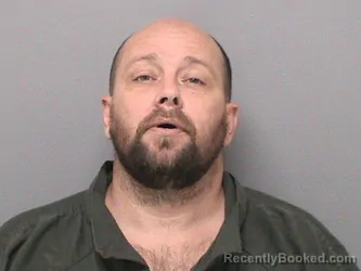 Mugshot of Christopher Burton Mccaslin booked in Jefferson County, Illinois on August 30, 2026