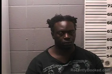 Mugshot of SHONCHRAZ LEAVY