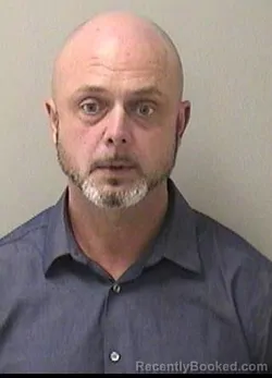 Mugshot of PAUL J SUMMERS