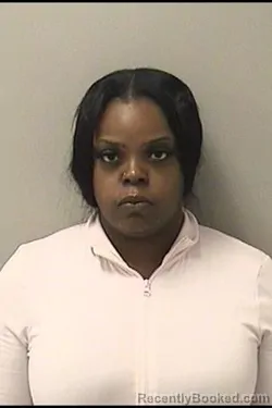 Mugshot of SHANIA M BRIDGES