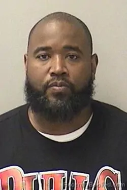 Mugshot of JOVAN M WILLIAMS