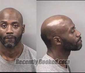 Mugshot of Antonio M Gunn booked in Kankakee County, Illinois on August 31, 2026