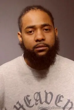 Mugshot of NAVARROW DANDRE VAN DYKE