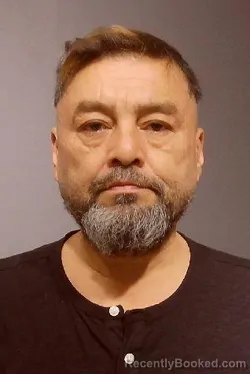Mugshot of ROBERTO GIOVONNI MORALES