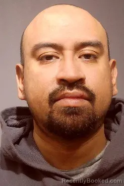 Mugshot of JONATHAN ZUNIGA