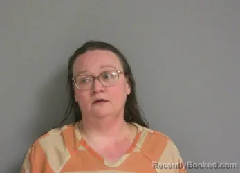 Mugshot of CYNTHIA LEANNE CANNONE