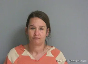 Mugshot of LAINEE RACHELLE HALLOWELL booked in La Salle County, Illinois on May 14, 2026