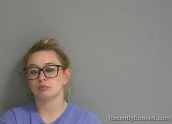 Mugshot of JESSICA LYNN URBASZEWSKI booked in La Salle County, Illinois on March 31, 2026