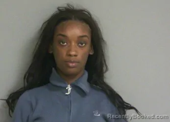 Mugshot of DANIAH L RICHARDSON