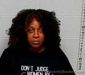 Mugshot of Latoya Nicole Gordon booked in Lake County, Illinois on October 7, 2026