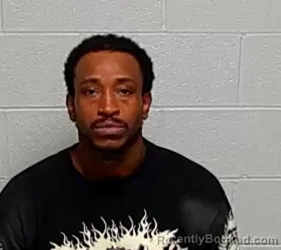 Mugshot of Dante L Terrell booked in Lake County, Illinois on September 29, 2026