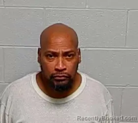 Mugshot of KENNETH P ROSS