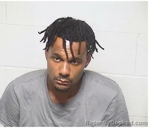 Mugshot of SAVONTE D FORD booked in Lake County, Illinois on March 31, 2026