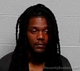 Mugshot of QVOUSIER M REDD booked in Lake County, Illinois on May 17, 2026