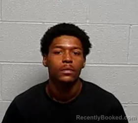 Mugshot of DEQUAN DESHAWN GWINN