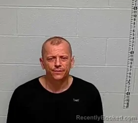 Mugshot of BENIAMIN L STACHURA