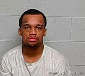 Mugshot of LAVELL D MALONE booked in Lake County, Illinois on March 26, 2026