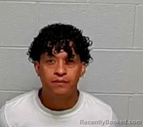 Mugshot of OSMAN L MARTINEZ AMADOR