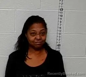 Mugshot of RASHAWN D MARSH