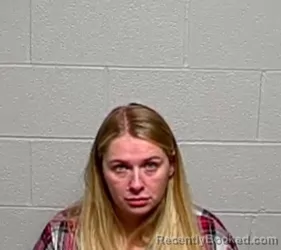 Mugshot of ALINA OBLOH